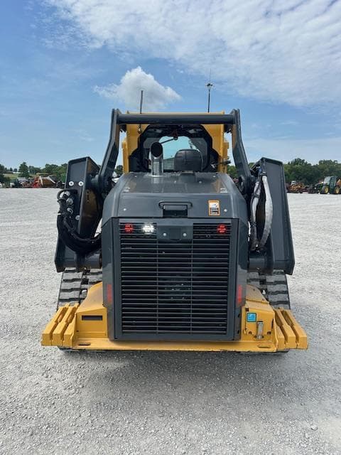 Image of John Deere 333G equipment image 3