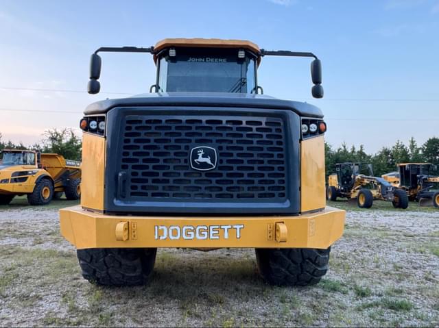 Image of John Deere 410E equipment image 1