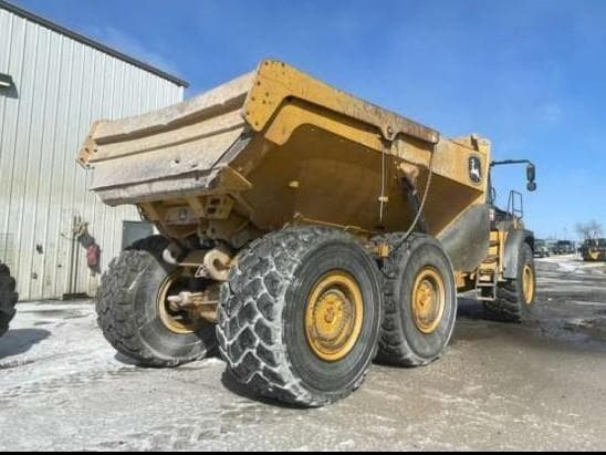 Image of John Deere 460E Image 1