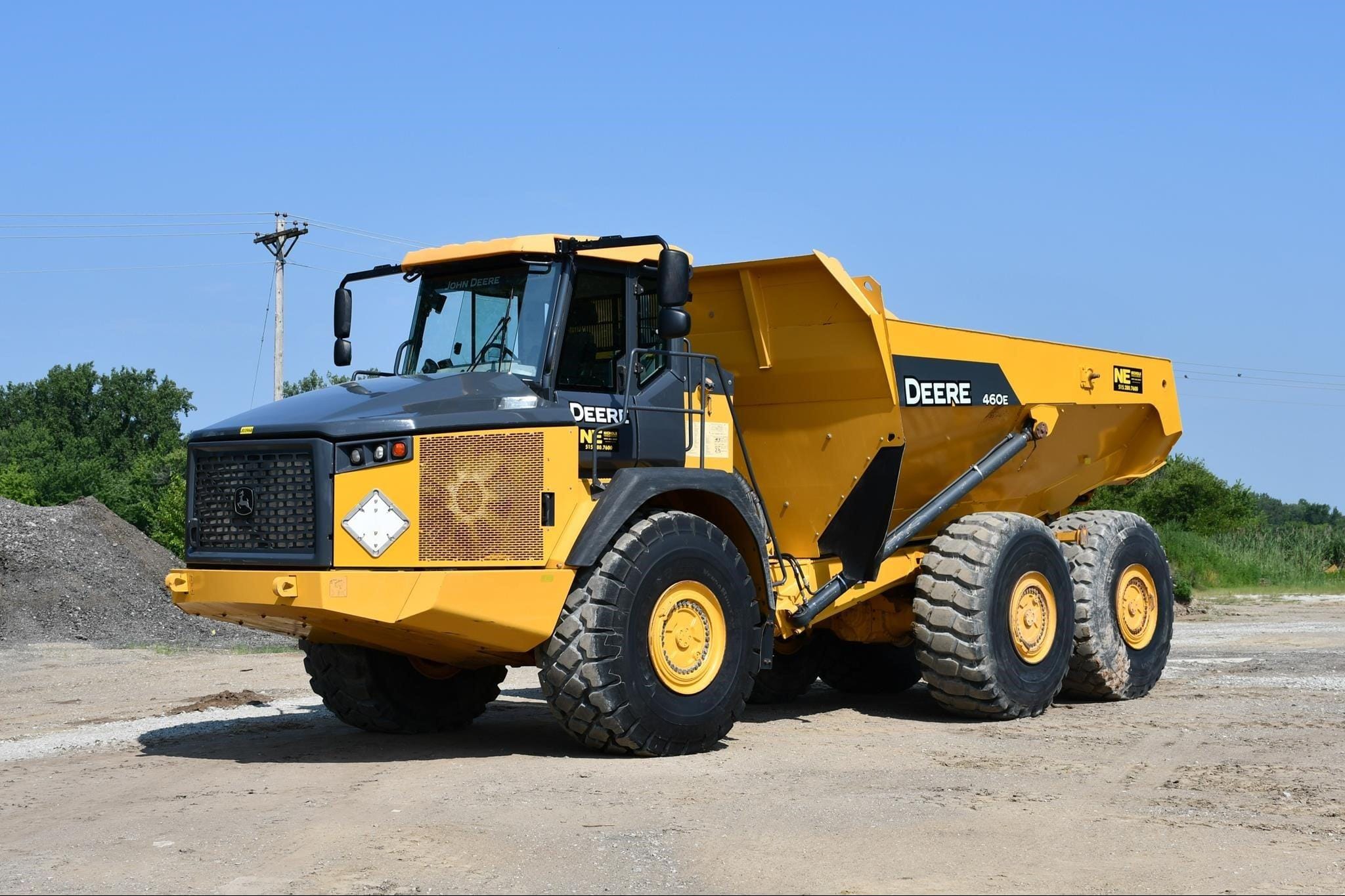 2022 John Deere 460E-II Equipment Image0