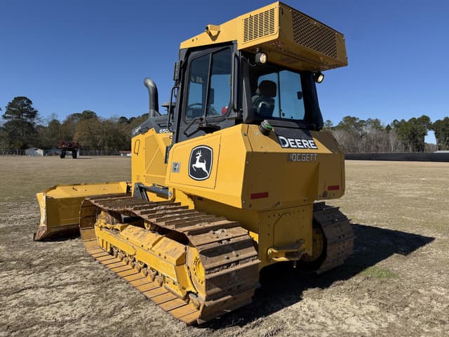 Image of John Deere 650K LGP equipment image 2