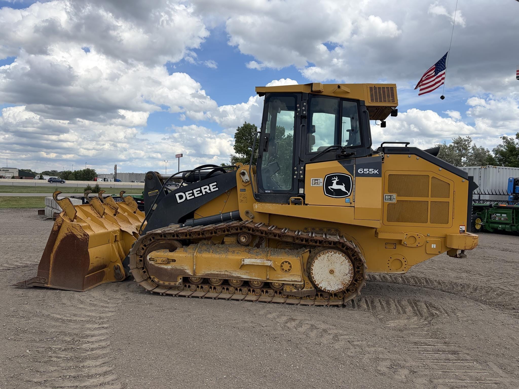 2022 John Deere 655K Equipment Image0