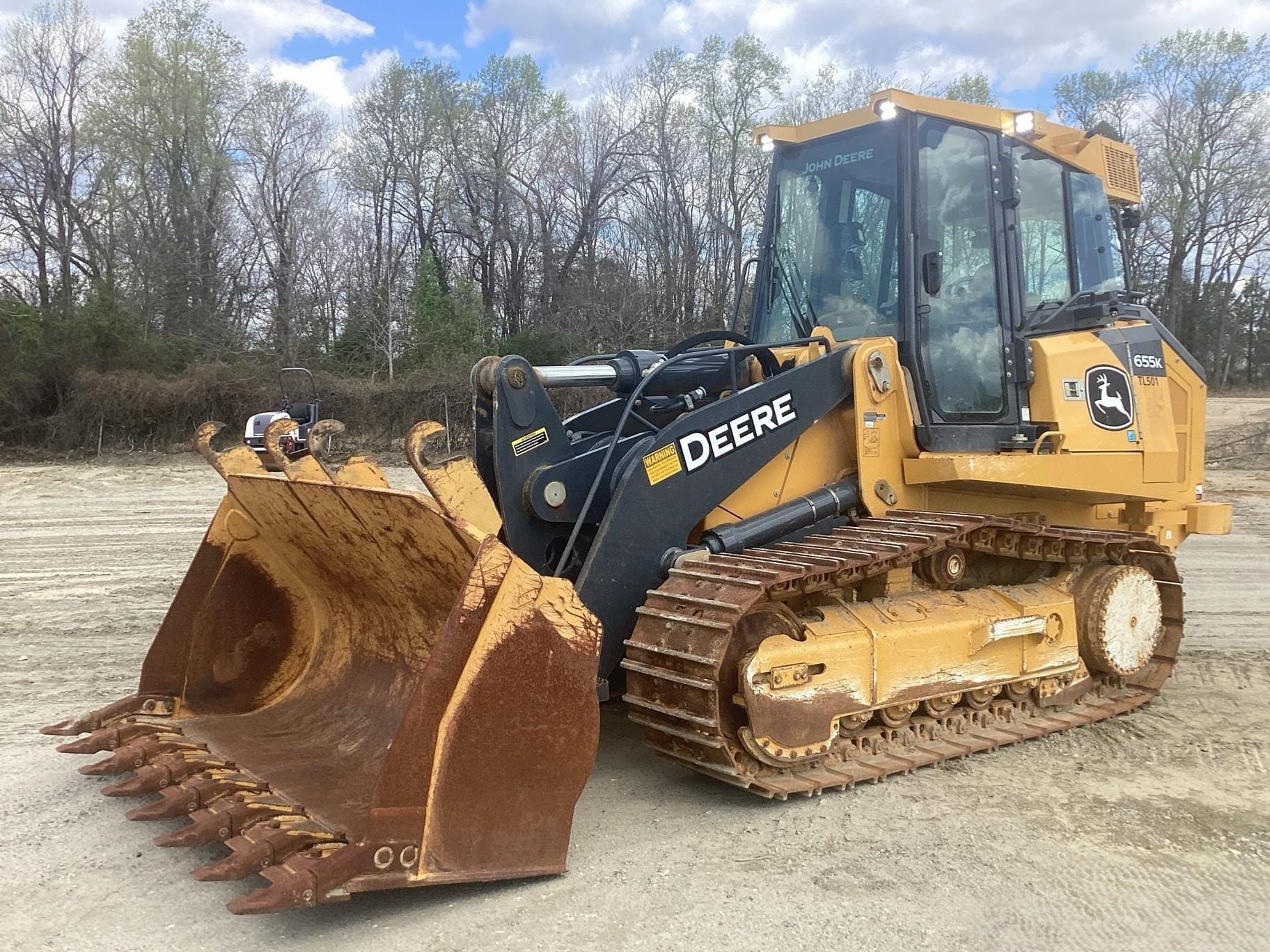 2022 John Deere 655K Equipment Image0