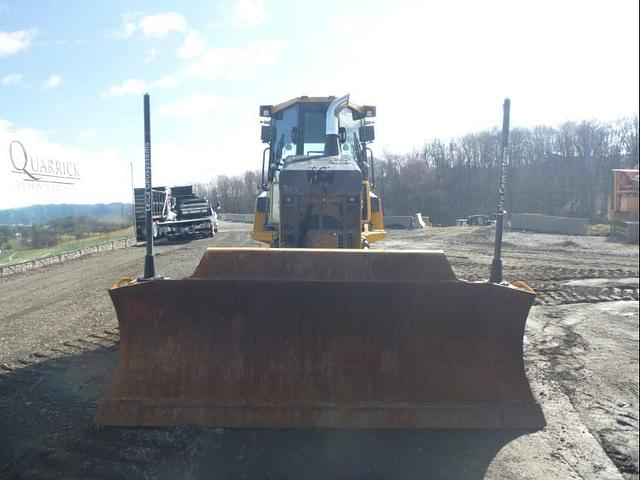 Image of John Deere 700L LGP equipment image 1