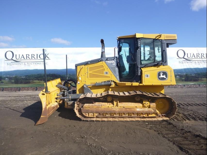 Image of John Deere 700L LGP Primary image
