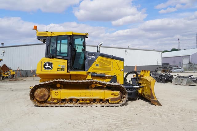 Image of John Deere 750L LGP equipment image 4