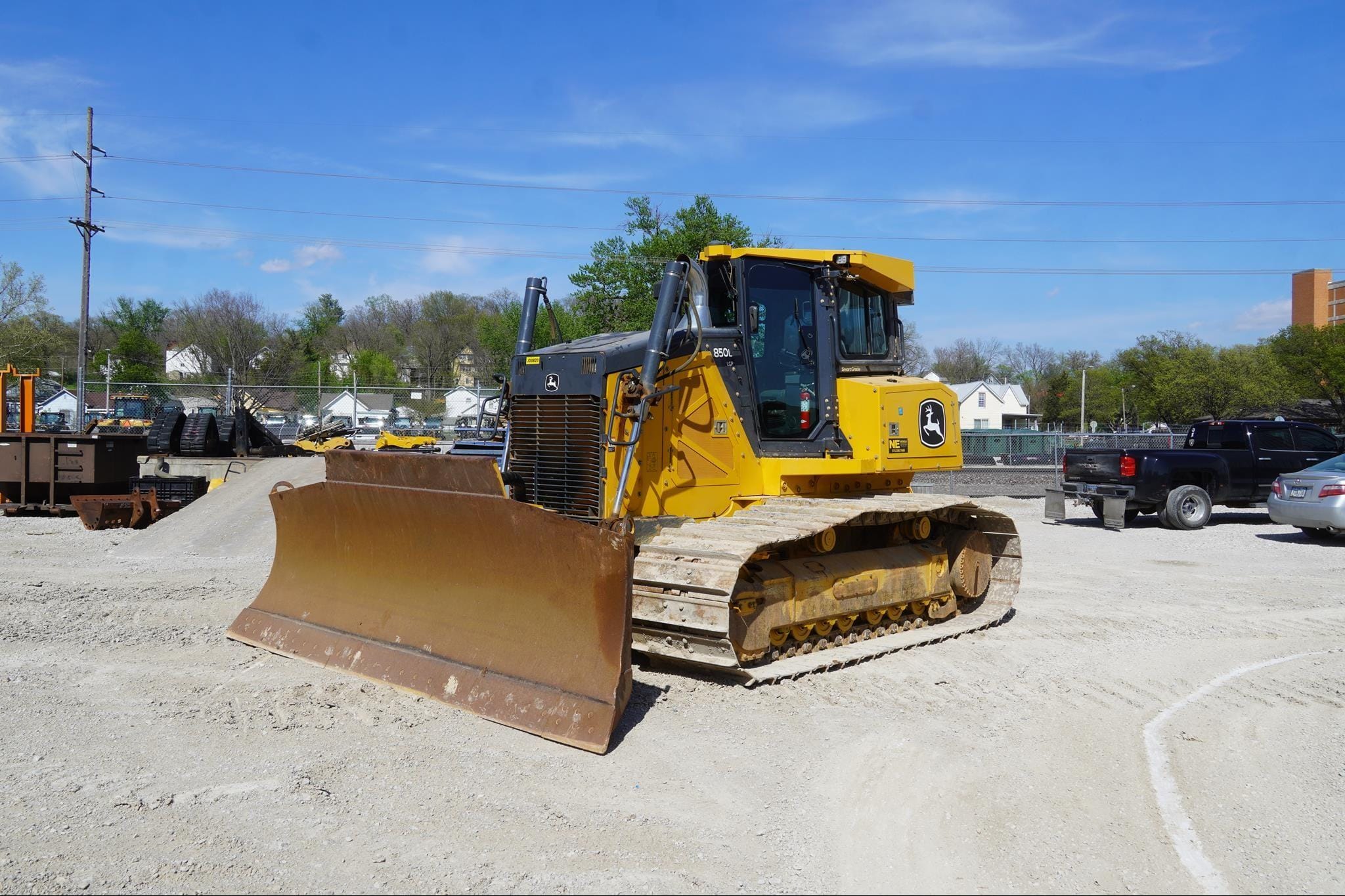 2022 John Deere 850L LGP Equipment Image0