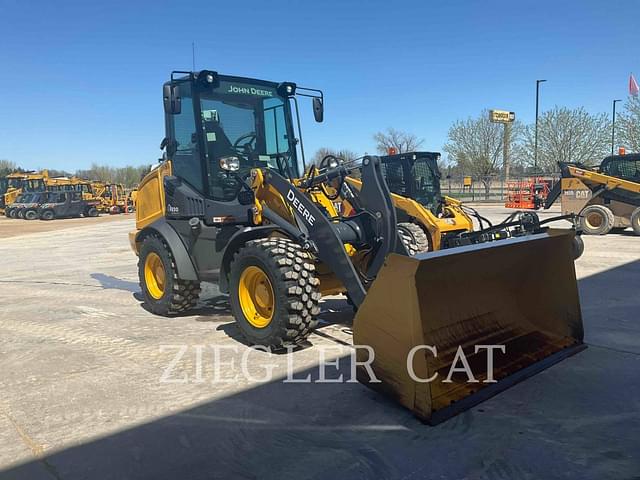 Image of John Deere 244L equipment image 3