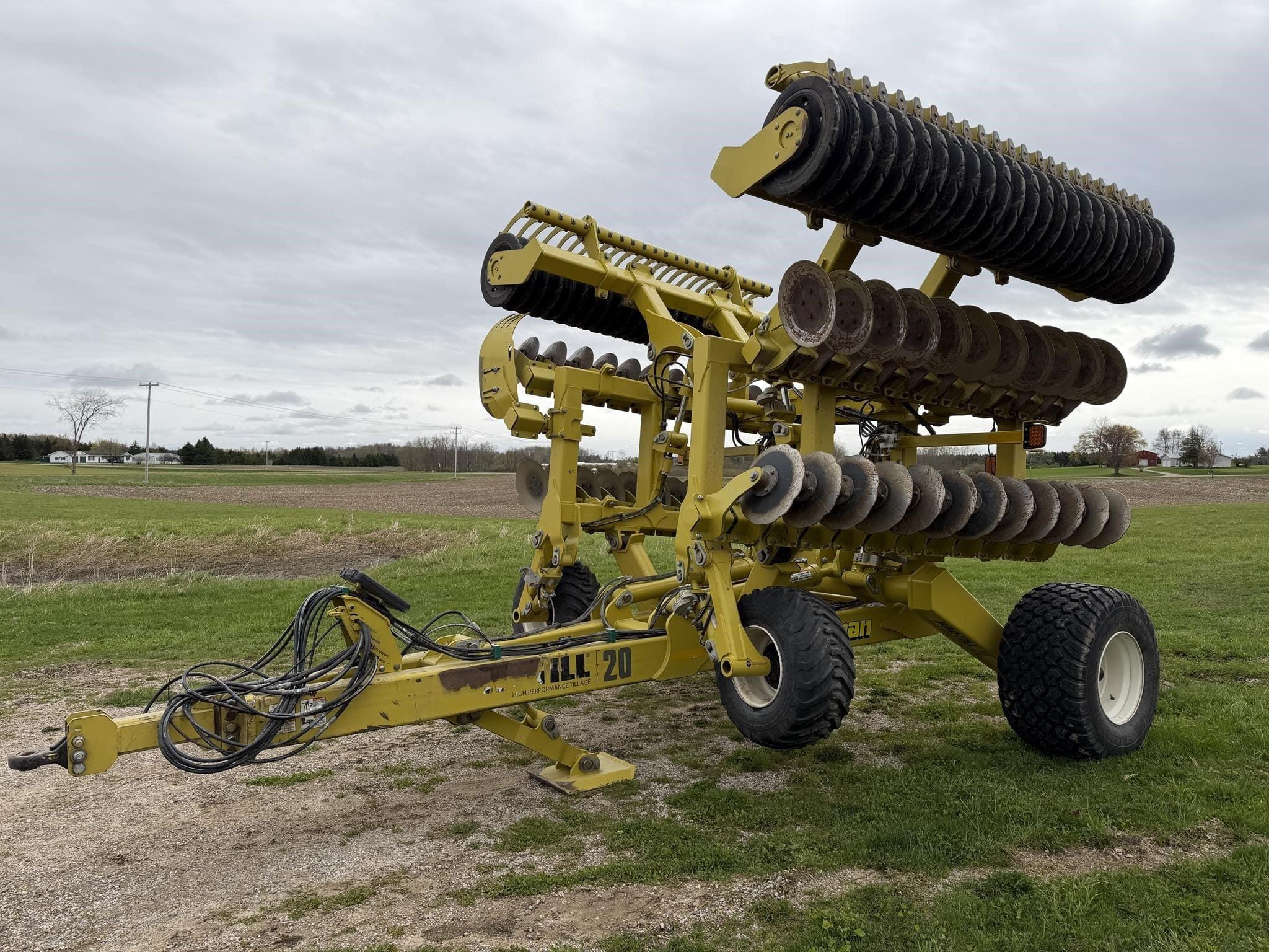 2022 Degelman Pro-Till 20 Equipment Image0