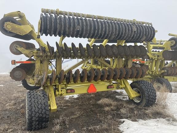 Image of Degelman Pro-Till 40 equipment image 2