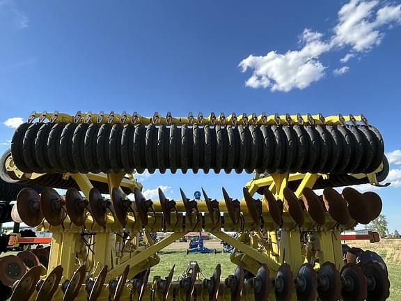 Image of Degelman Pro-Till 40 equipment image 2