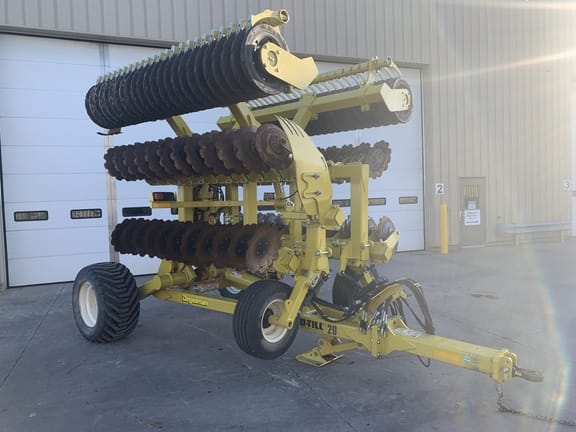 2022 Degelman Pro-Till 20 Equipment Image0
