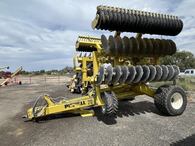 Degelman Pro-Till 20 Equipment Image0