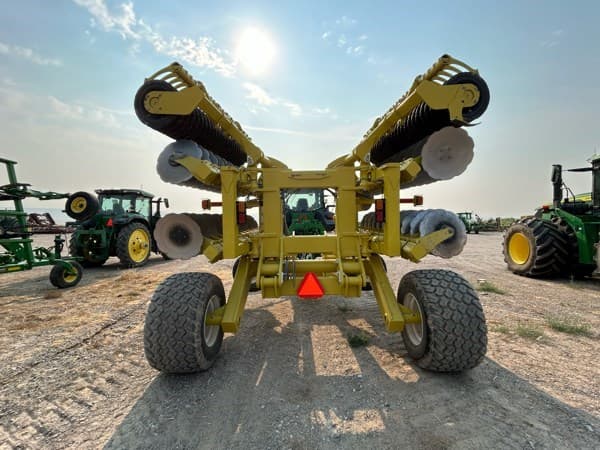 Image of Degelman Pro-Till 20 equipment image 3