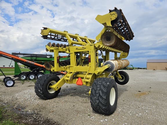 Image of Degelman Pro-Till 26 equipment image 4