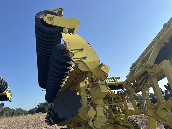 Image of Degelman Pro-Till 41 equipment image 3