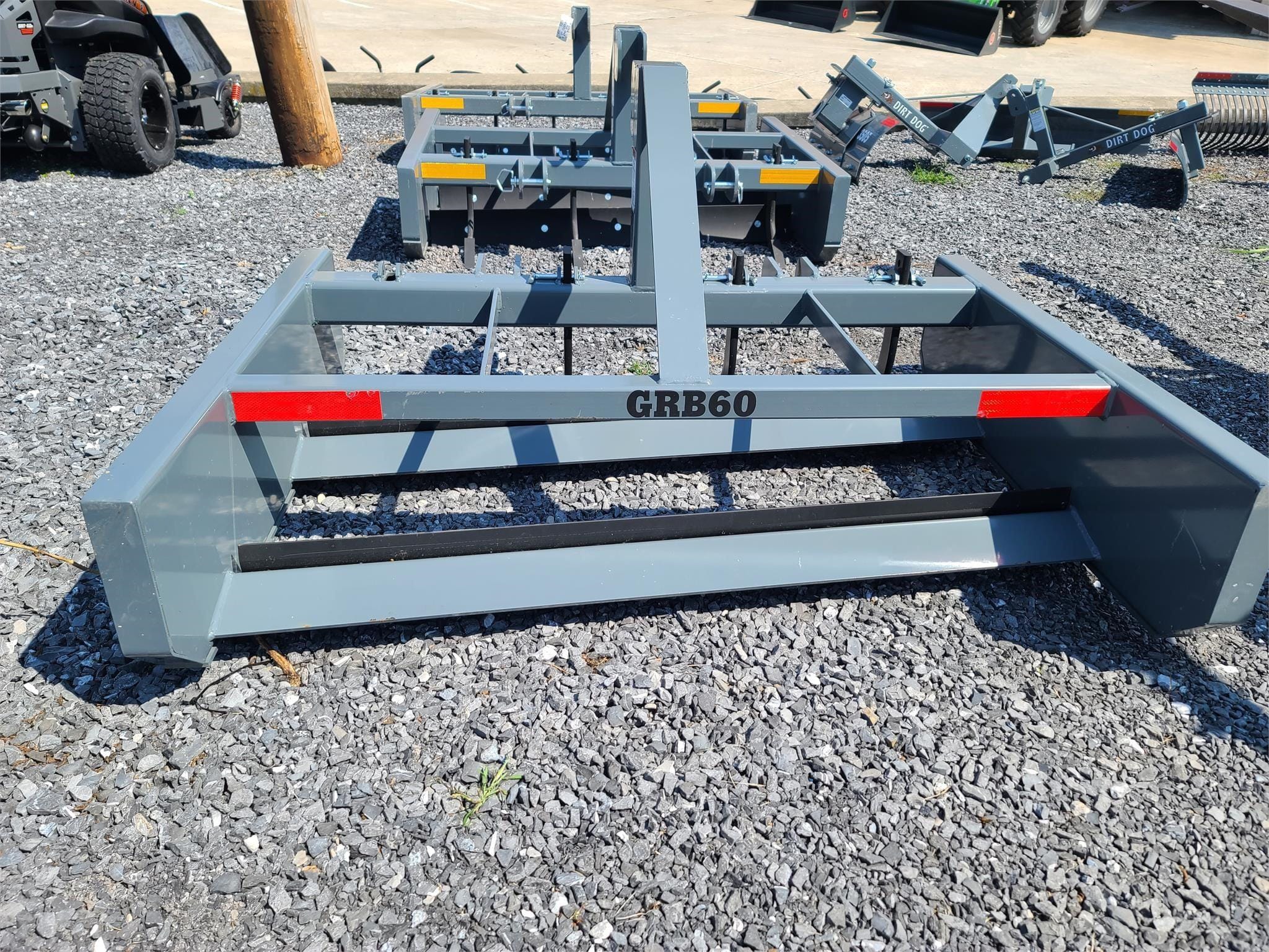 2022 Dirt Dog GRB60 Equipment Image0