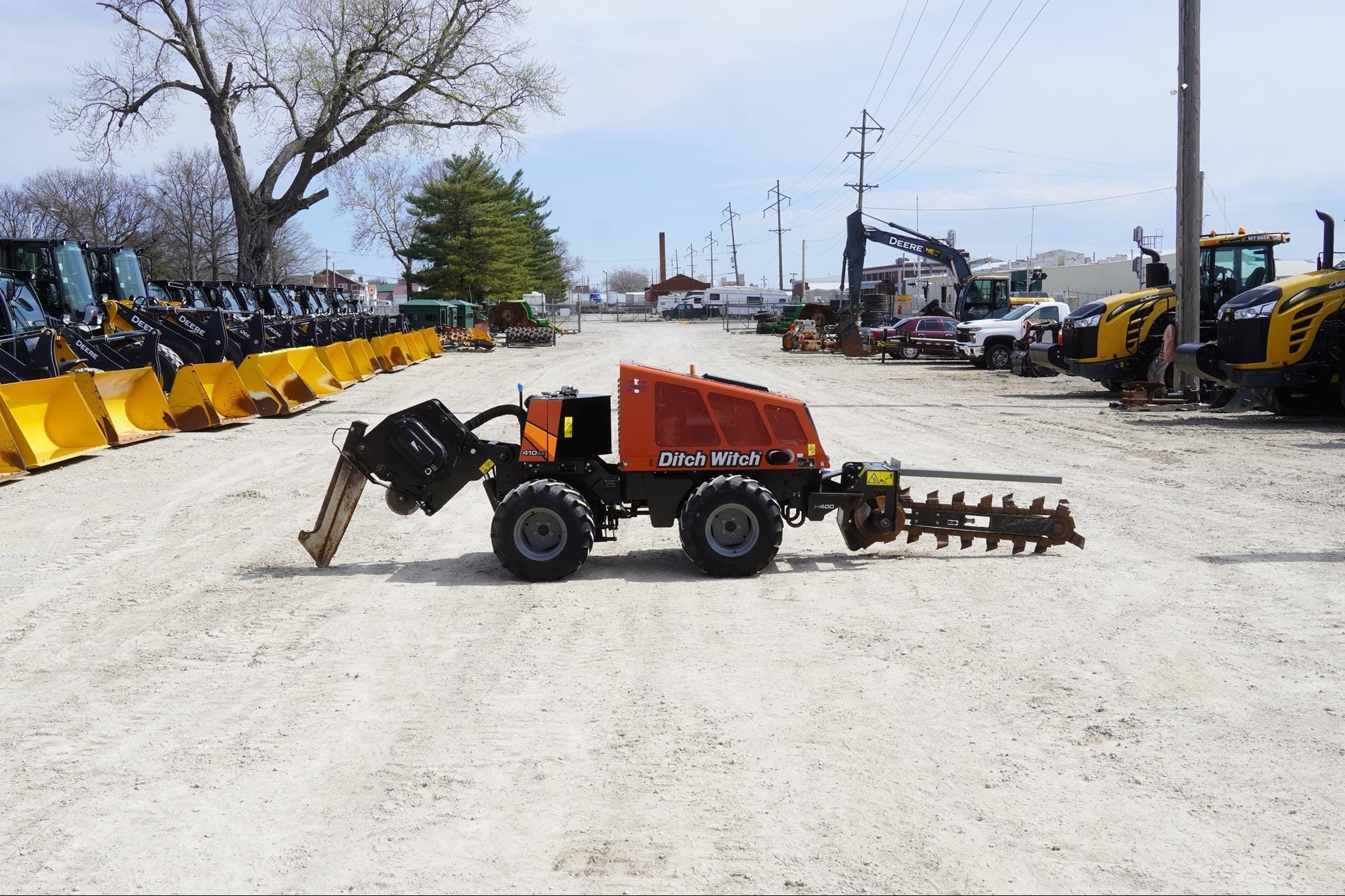 2022 Ditch Witch 410SX Equipment Image0