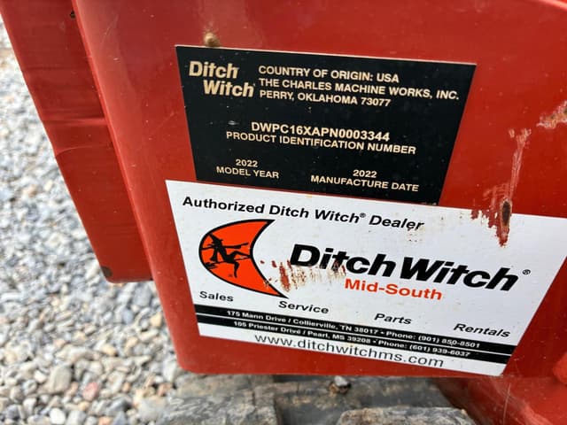 Image of Ditch Witch C16X equipment image 3