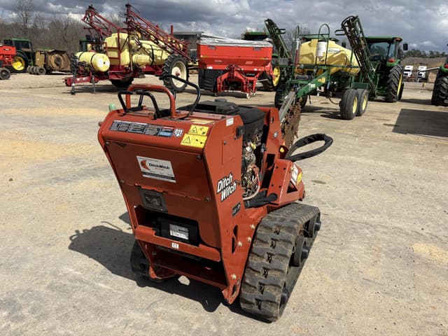 Image of Ditch Witch C16X equipment image 2
