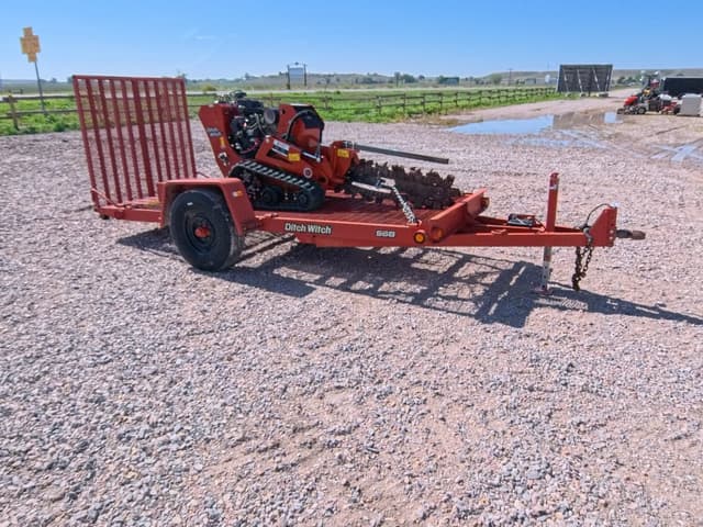 Image of Ditch Witch C24X equipment image 4