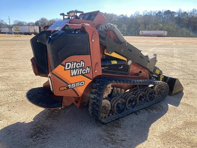 Image of Ditch Witch SK1550 equipment image 2