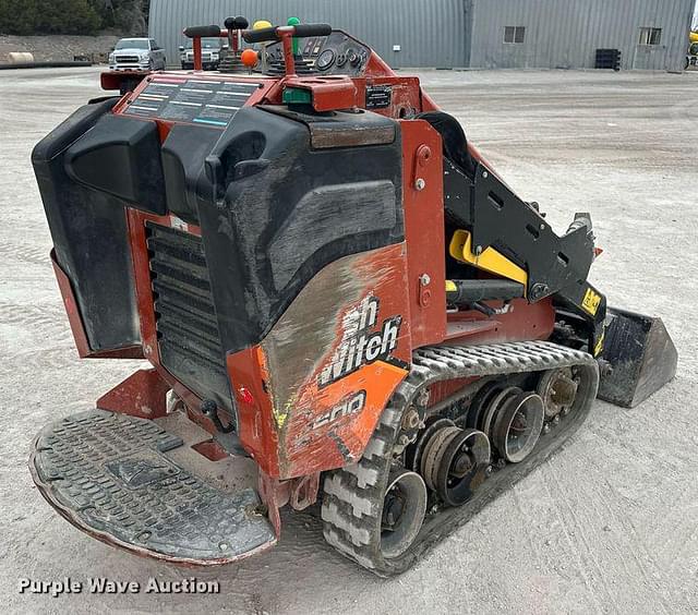 Image of Ditch Witch SK600 equipment image 4