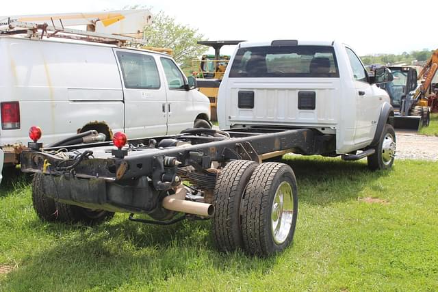 Image of Dodge Ram 5500 equipment image 2