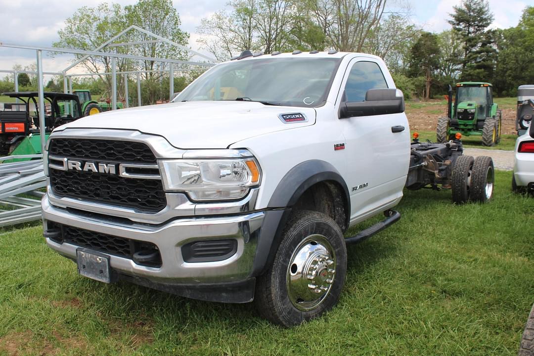 Image of Dodge Ram 5500 Primary image