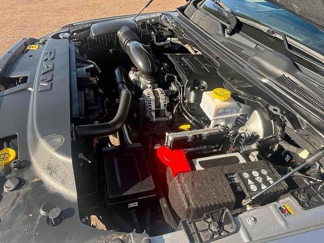 Image of Dodge Ram 1500 equipment image 4