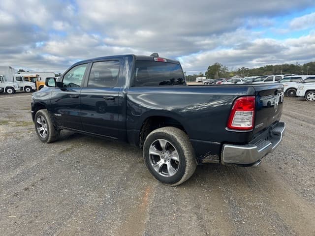 Image of Dodge Ram 1500 equipment image 3