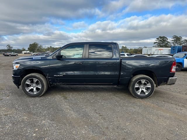 Image of Dodge Ram 1500 equipment image 4