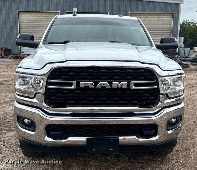 Image of Dodge Ram 2500 equipment image 1