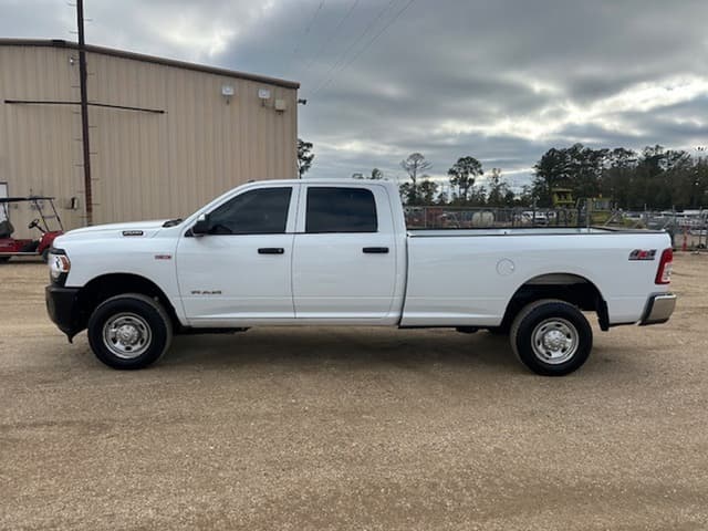Image of Dodge Ram 2500 equipment image 4