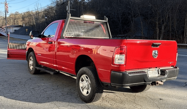 Image of Dodge Ram 3500 equipment image 1