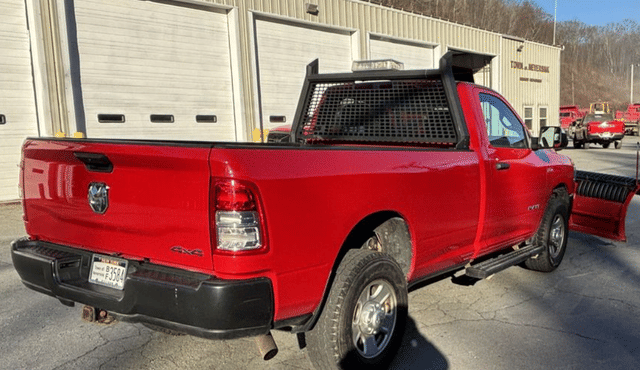 Image of Dodge Ram 3500 equipment image 2