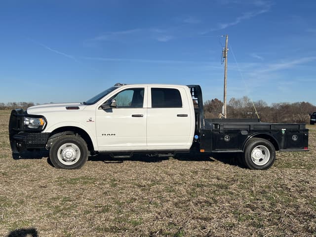 Image of Dodge Ram 3500 equipment image 1