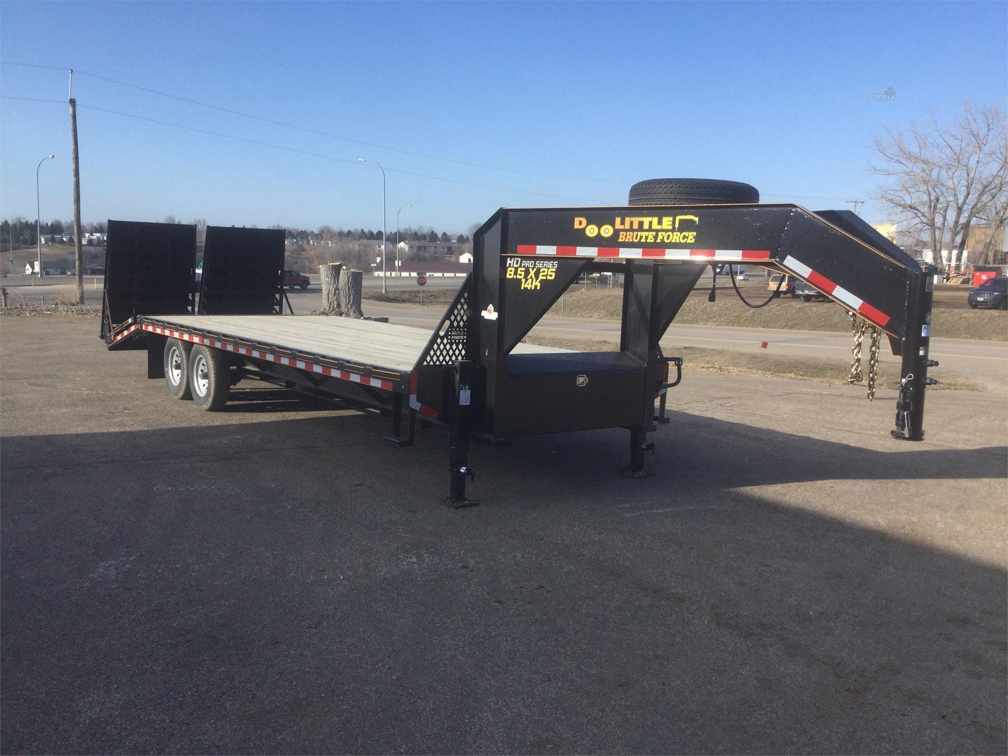 2022 Doolittle Brute Force 8.5x25 14K Equipment Image0