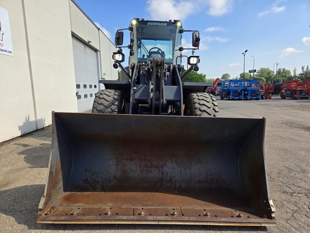 Image of  Doosan DL200-7 equipment image 1