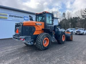 2022 Doosan DL220-7 Image