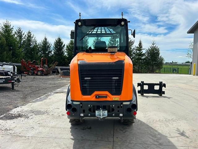 Image of  Doosan DL80TL equipment image 4