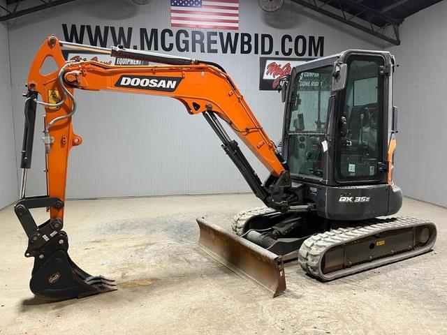 Image of  Doosan  DX35Z-7 equipment image 1