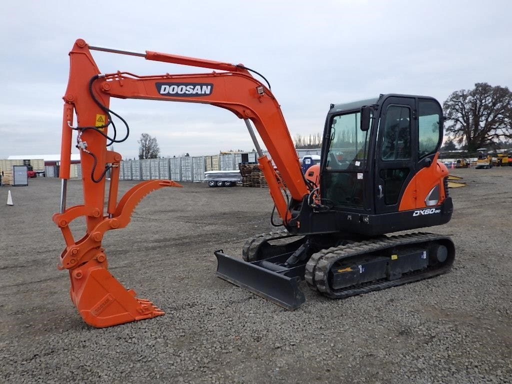 2022  Doosan DX60-9C Equipment Image0