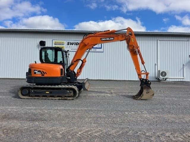 Image of Doosan DX85R-3 equipment image 1