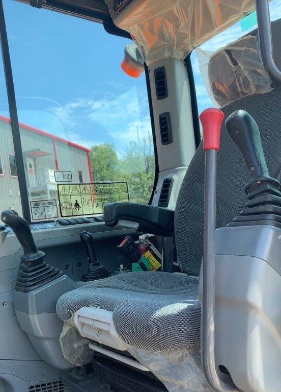 Image of  Doosan DX85R-3 equipment image 4