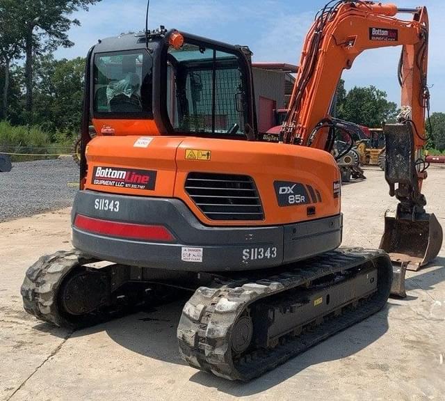 Image of  Doosan DX85R-3 equipment image 2