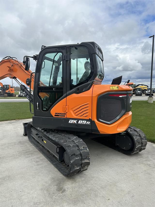 Image of  Doosan DX89R equipment image 1