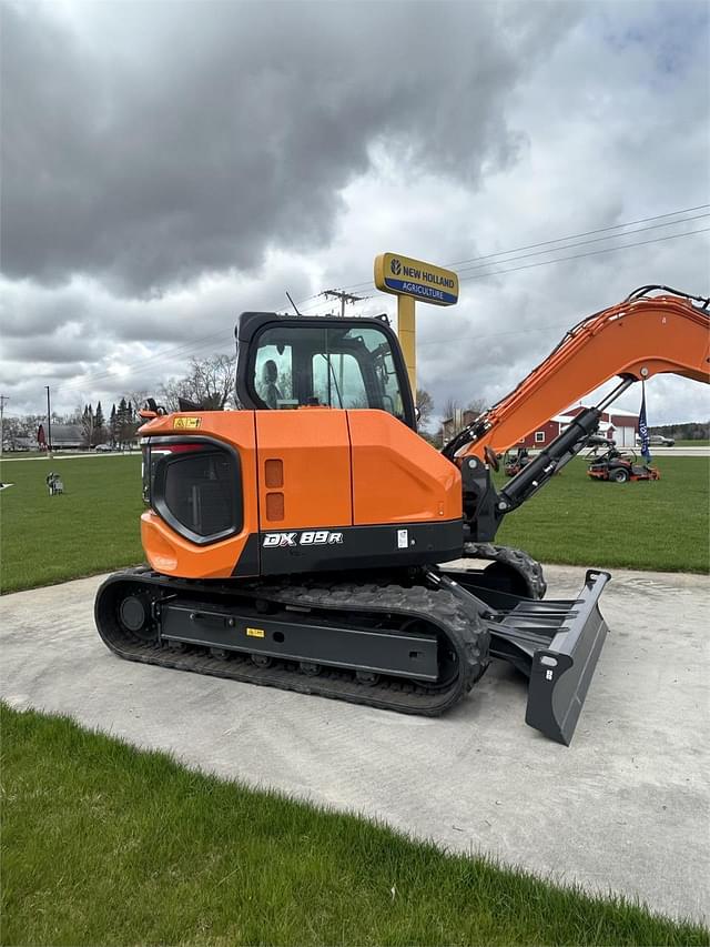 Image of  Doosan DX89R equipment image 4