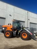 2022  Doosan DL250-7 Image