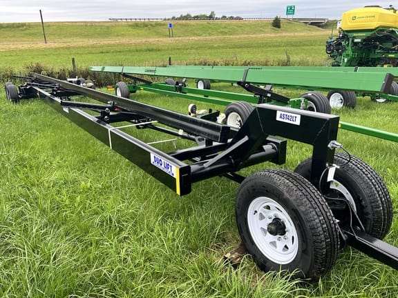 2022 Duo Lift AST42LT Equipment Image0
